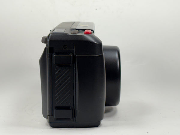 Pentax IQ Zoom 70 Date